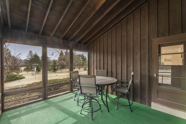 S52W33462 Red Fox WAY, North Prairie, WI 53153