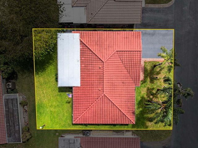 1211 NW 44th Street, Deerfield Beach, FL 33064