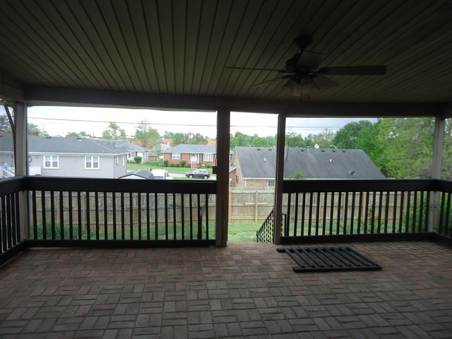 106 Pine Hill Drive, Lancaster, KY 40444