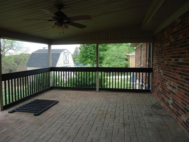 106 Pine Hill Drive, Lancaster, KY 40444