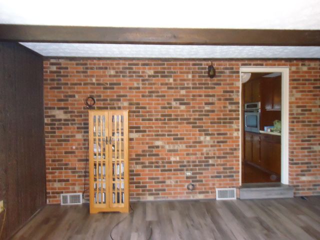 106 Pine Hill Drive, Lancaster, KY 40444