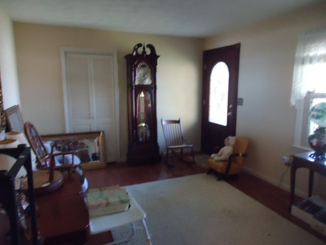106 Pine Hill Drive, Lancaster, KY 40444