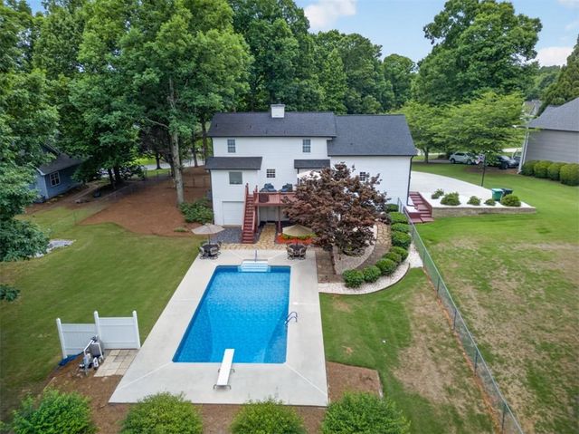 4835 Watson Mill Court, Loganville, GA 30052