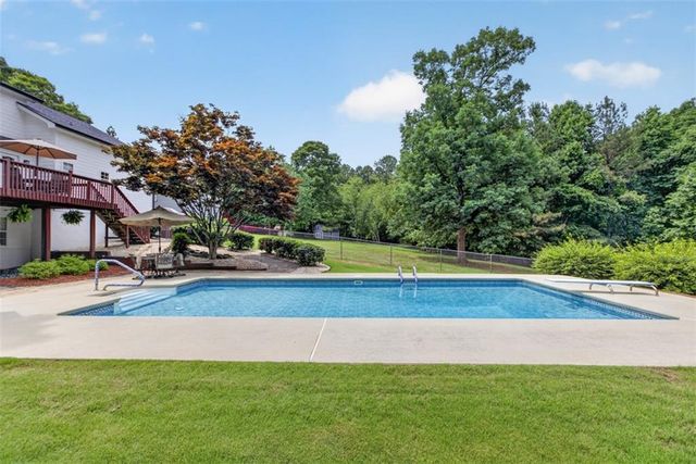 4835 Watson Mill Court, Loganville, GA 30052