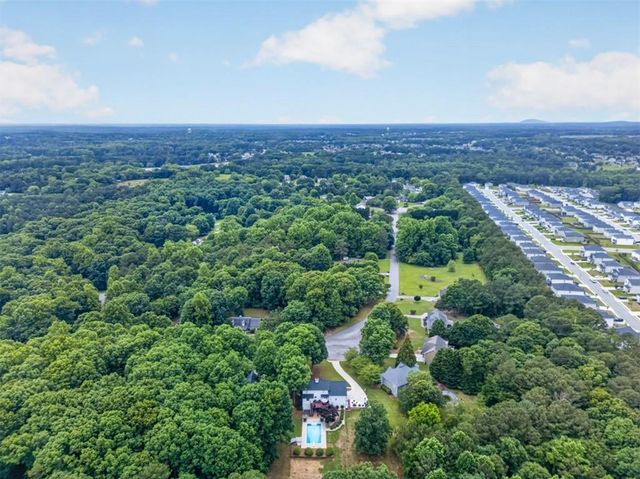 4835 Watson Mill Court, Loganville, GA 30052