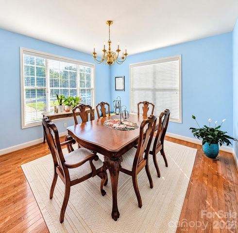 103 Henrys Glen Drive, Morganton, NC 28655
