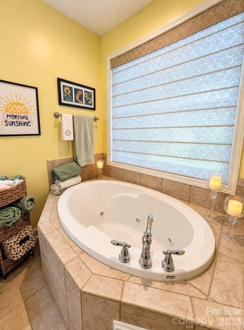 103 Henrys Glen Drive, Morganton, NC 28655
