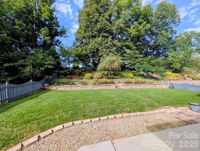 103 Henrys Glen Drive, Morganton, NC 28655