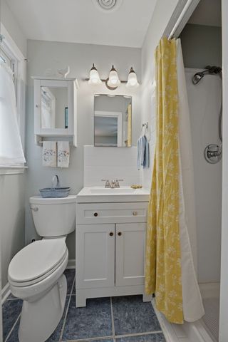 720 Myhr Dr, Nashville, TN 37221