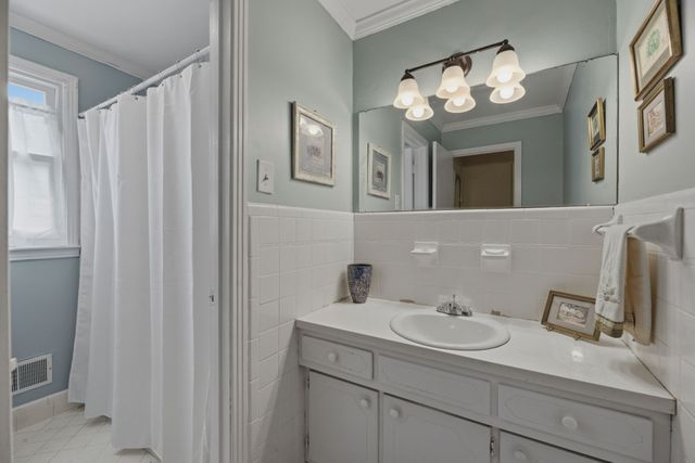 720 Myhr Dr, Nashville, TN 37221