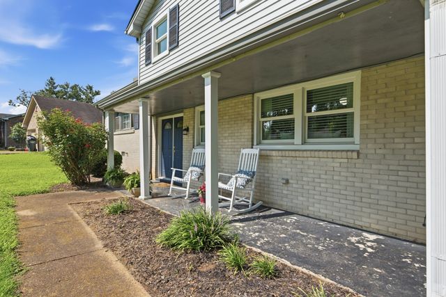 720 Myhr Dr, Nashville, TN 37221