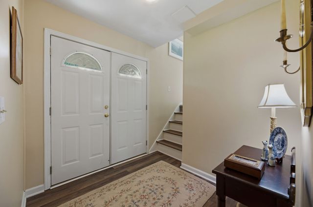 720 Myhr Dr, Nashville, TN 37221