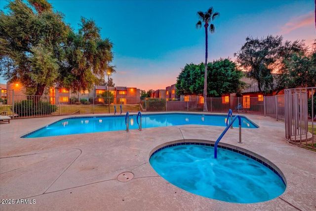 5877 N GRANITE REEF Road 2240, Scottsdale, AZ 85250