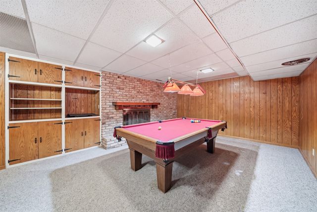 1816 80th Street, Windsor Heights, IA 50324