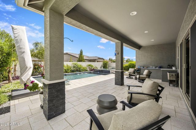 24483 N 173rd Lane, Surprise, AZ 85387