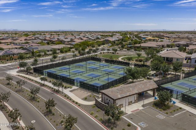 24483 N 173rd Lane, Surprise, AZ 85387