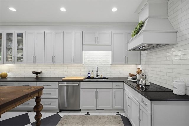2236 Bohler Road NW, Atlanta, GA 30327