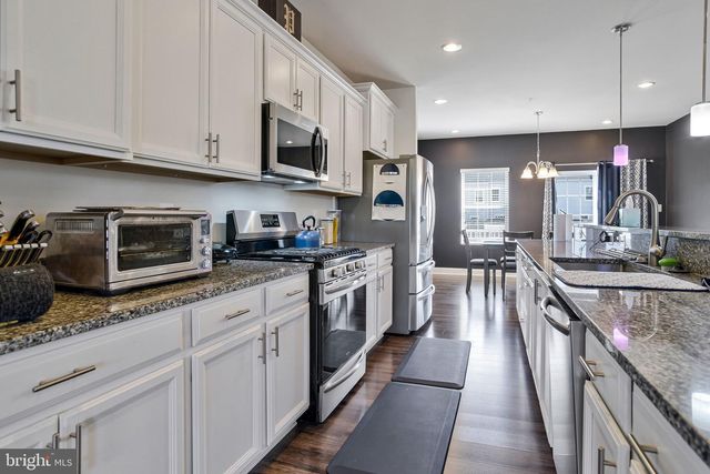 11198 ST LUKE DR, White Plains, MD 20695
