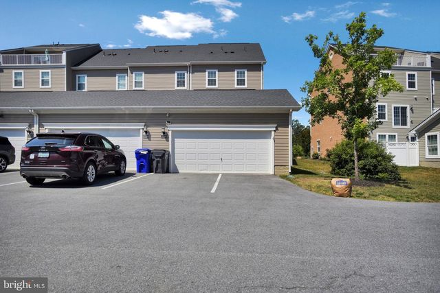 11198 ST LUKE DR, White Plains, MD 20695