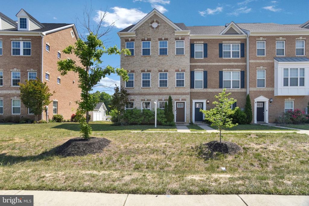 11198 ST LUKE DR, White Plains, MD 20695