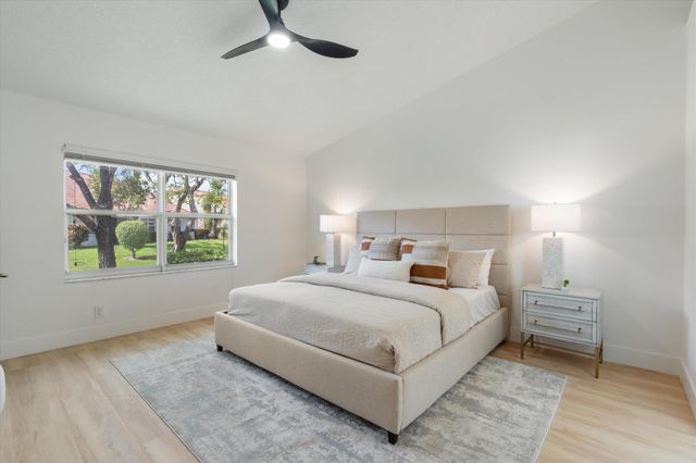 6092 Caladium Road, Delray Beach, FL 33484