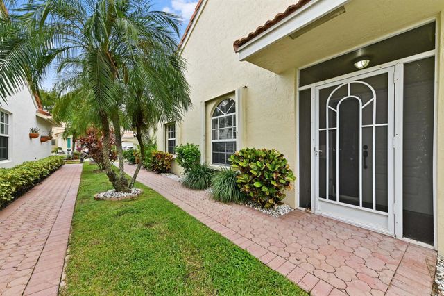 6092 Caladium Road, Delray Beach, FL 33484
