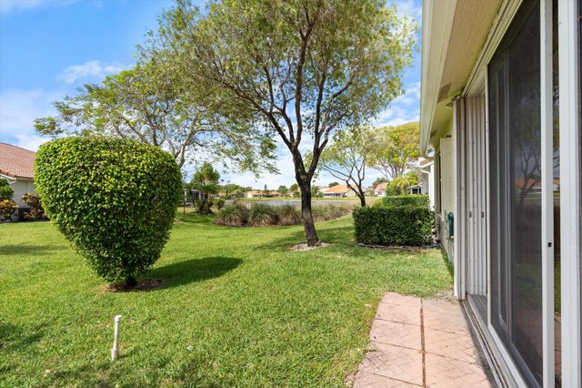 6092 Caladium Road, Delray Beach, FL 33484