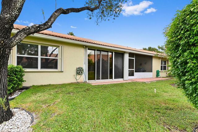 6092 Caladium Road, Delray Beach, FL 33484