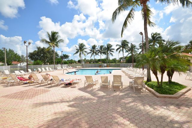 6092 Caladium Road, Delray Beach, FL 33484