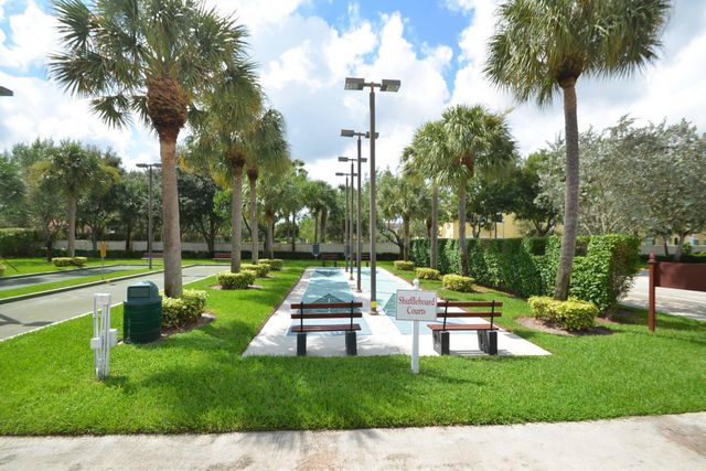 6092 Caladium Road, Delray Beach, FL 33484