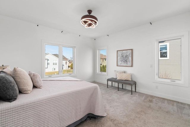 6612 Vista Valley, Windsor, WI 53598