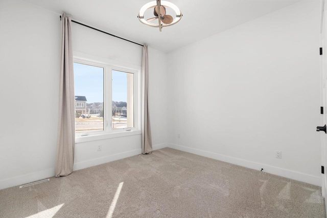 6612 Vista Valley, Windsor, WI 53598