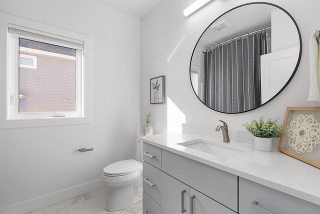 6612 Vista Valley, Windsor, WI 53598