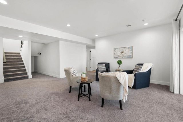 6612 Vista Valley, Windsor, WI 53598