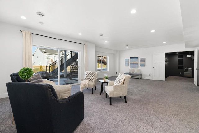 6612 Vista Valley, Windsor, WI 53598