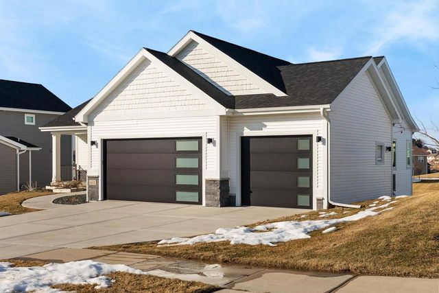 6612 Vista Valley, Windsor, WI 53598