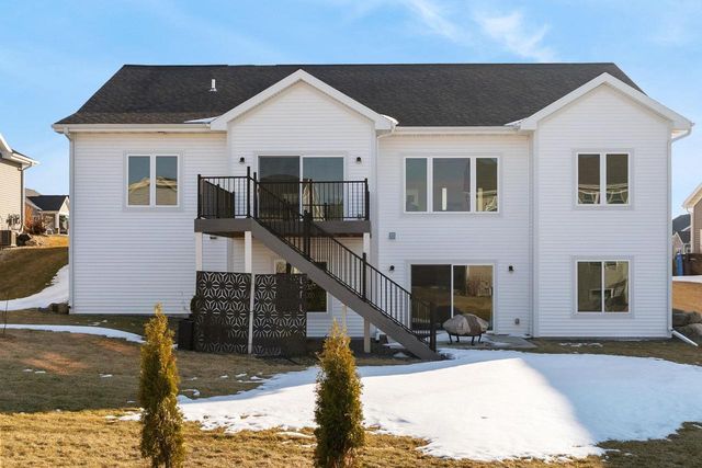 6612 Vista Valley, Windsor, WI 53598