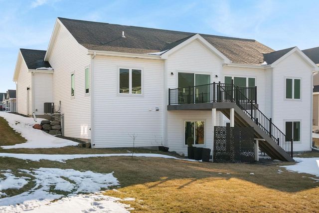 6612 Vista Valley, Windsor, WI 53598