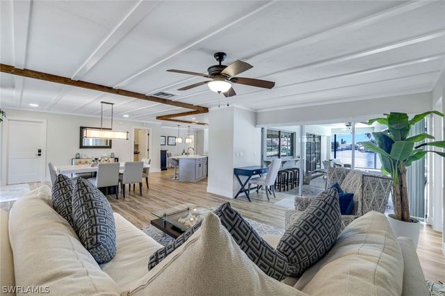 400 S Barfield DR, Marco Island, FL 34145