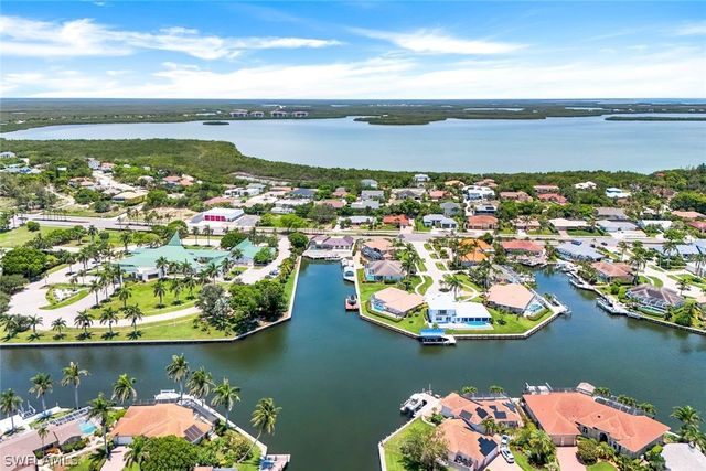 400 S Barfield DR, Marco Island, FL 34145