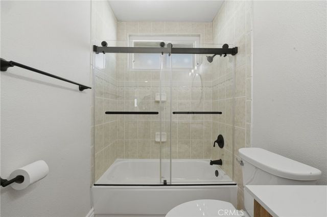 536 E 220th, Carson, CA 90745