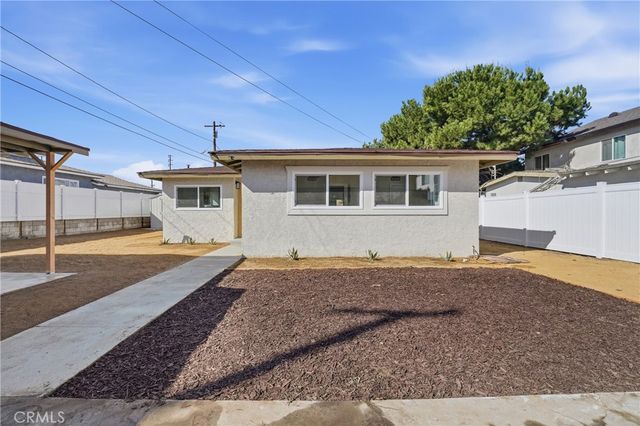 536 E 220th, Carson, CA 90745