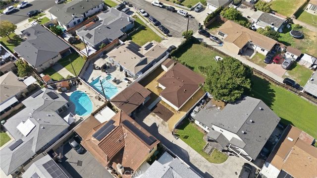 536 E 220th, Carson, CA 90745