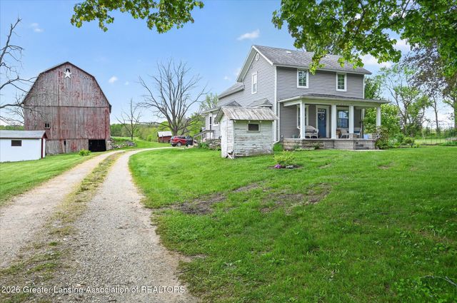 5514 E Kinsel Highway, Charlotte, MI 48813
