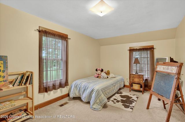 5514 E Kinsel Highway, Charlotte, MI 48813