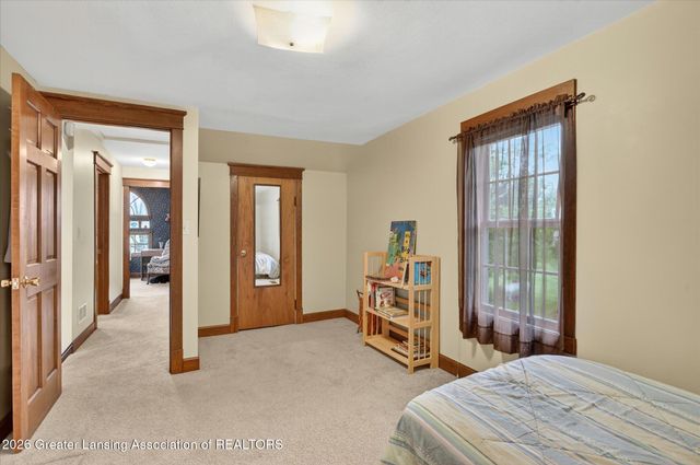 5514 E Kinsel Highway, Charlotte, MI 48813