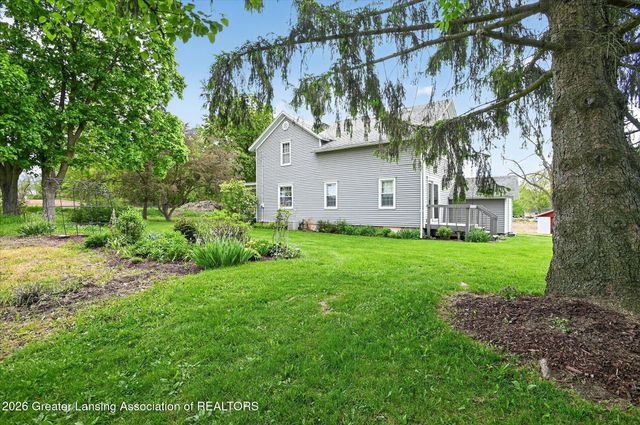 5514 E Kinsel Highway, Charlotte, MI 48813