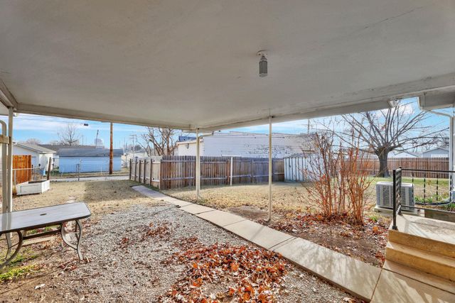 1500 Moyle St, Augusta, KS 67010