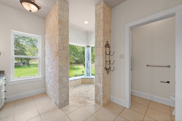 1127 Mallard Lane, Glen Rose, TX 76043