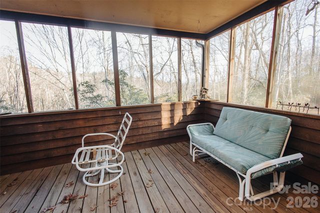 190 Executive Estates Drive, Old Fort, NC 28762